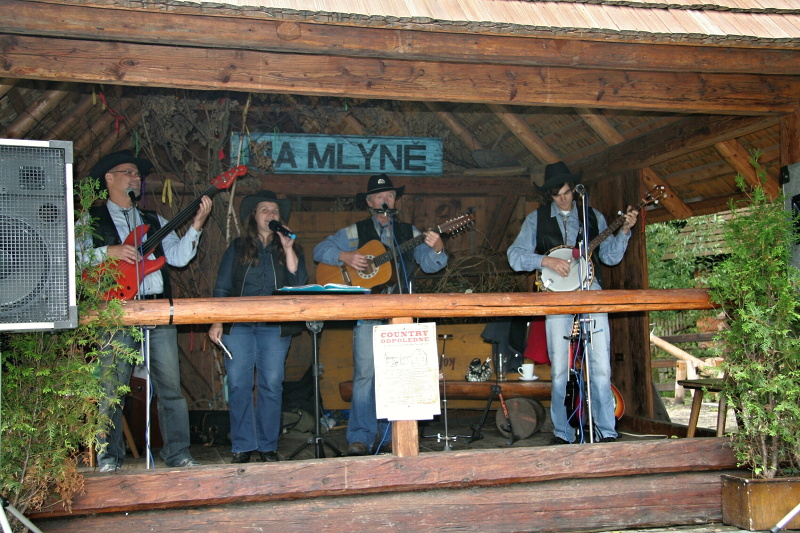 Country odpoledne Kozlovice 018.jpg